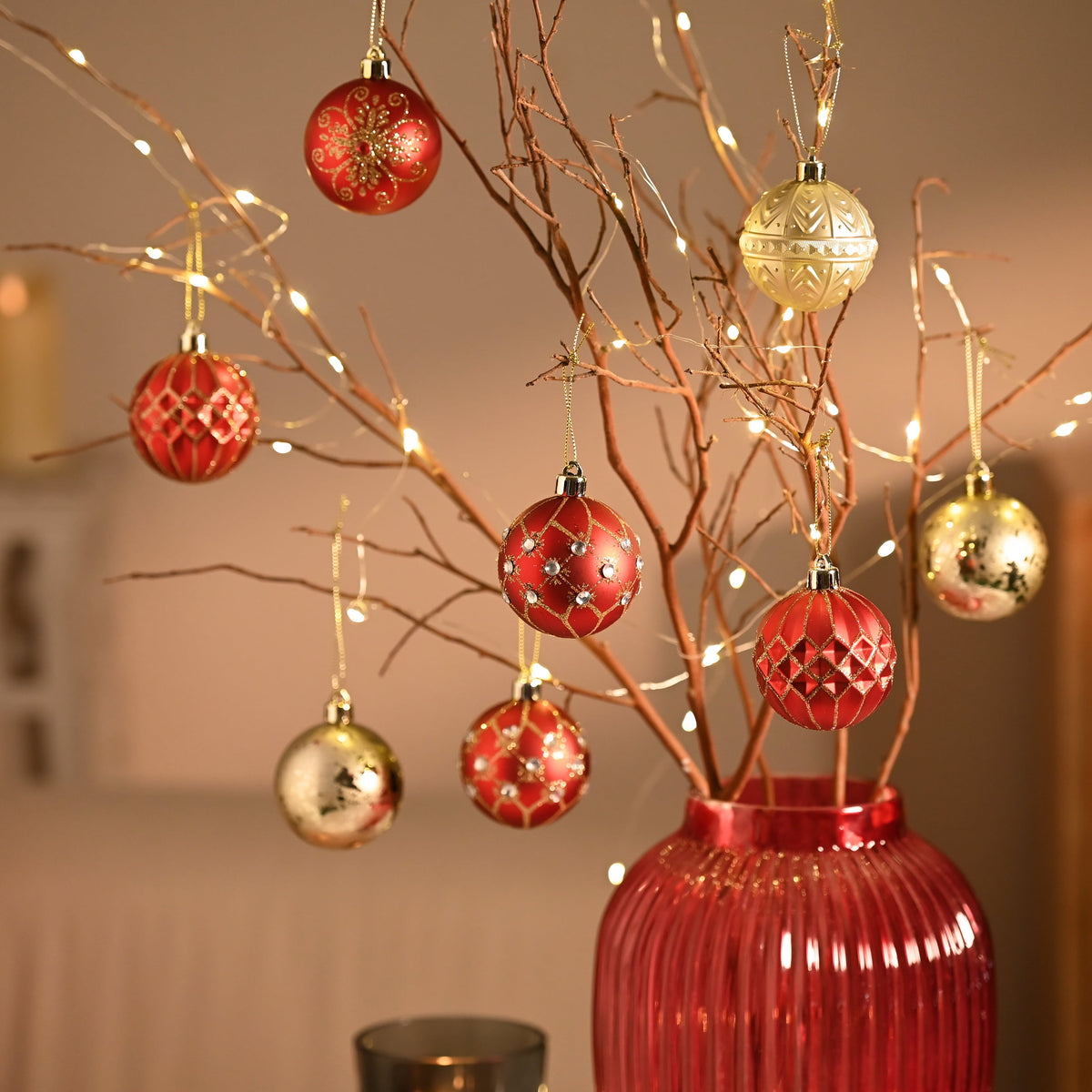 Valery Madelyn 30ct 2.36 inches Luxury Red Gold Christmas Ornaments Shatterproof Christmas Ball Ornaments Hanging Bauble for Christmas Party decoration