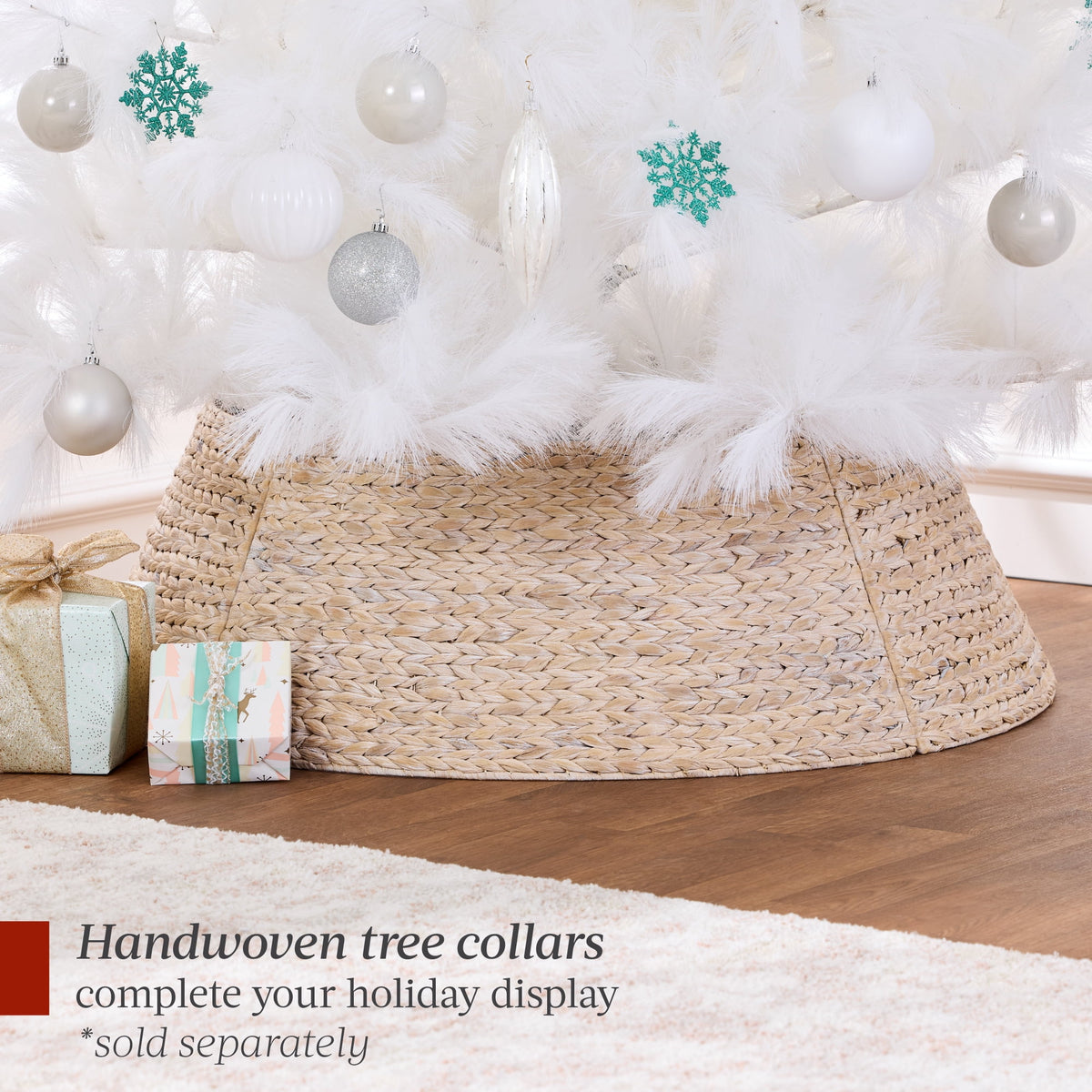 4.5ft Premium Artificial White Pampas Christmas Tree Holiday Decor w/ Foldable Metal Base