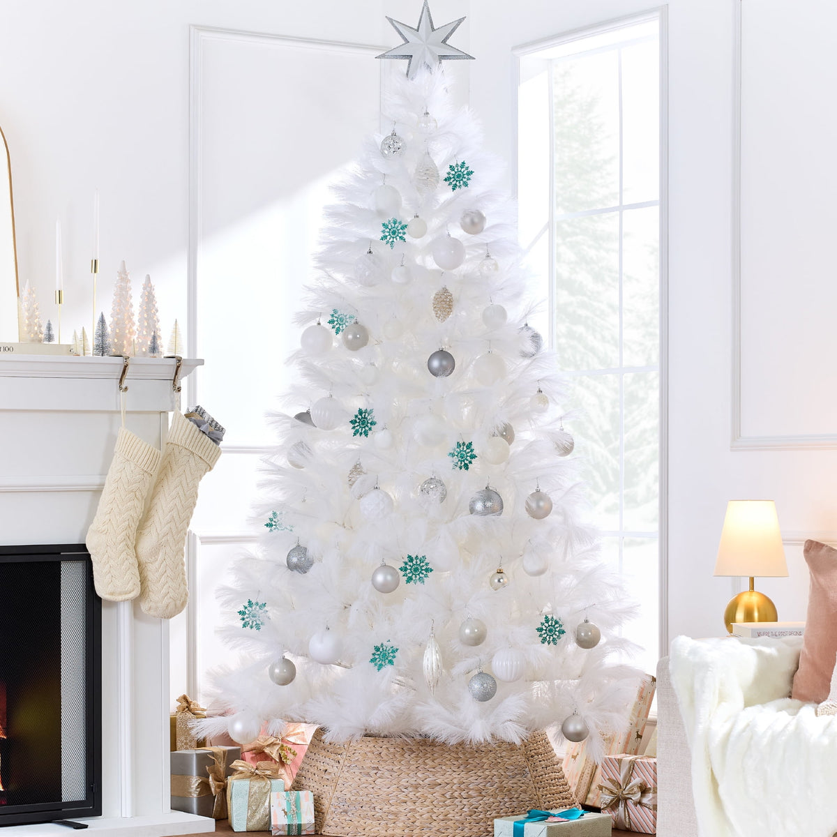  4.5ft Premium Artificial White Pampas Christmas Tree Holiday Decor w/ Foldable Metal Base
