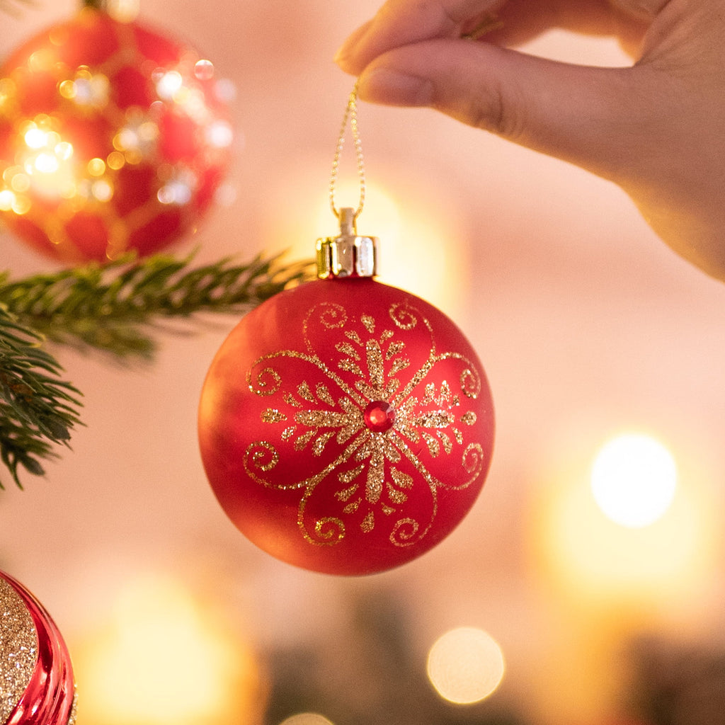 Valery Madelyn 30ct 2.36 inches Luxury Red Gold Christmas Ornaments Shatterproof Christmas Ball Ornaments Hanging Bauble for Christmas Party decoration